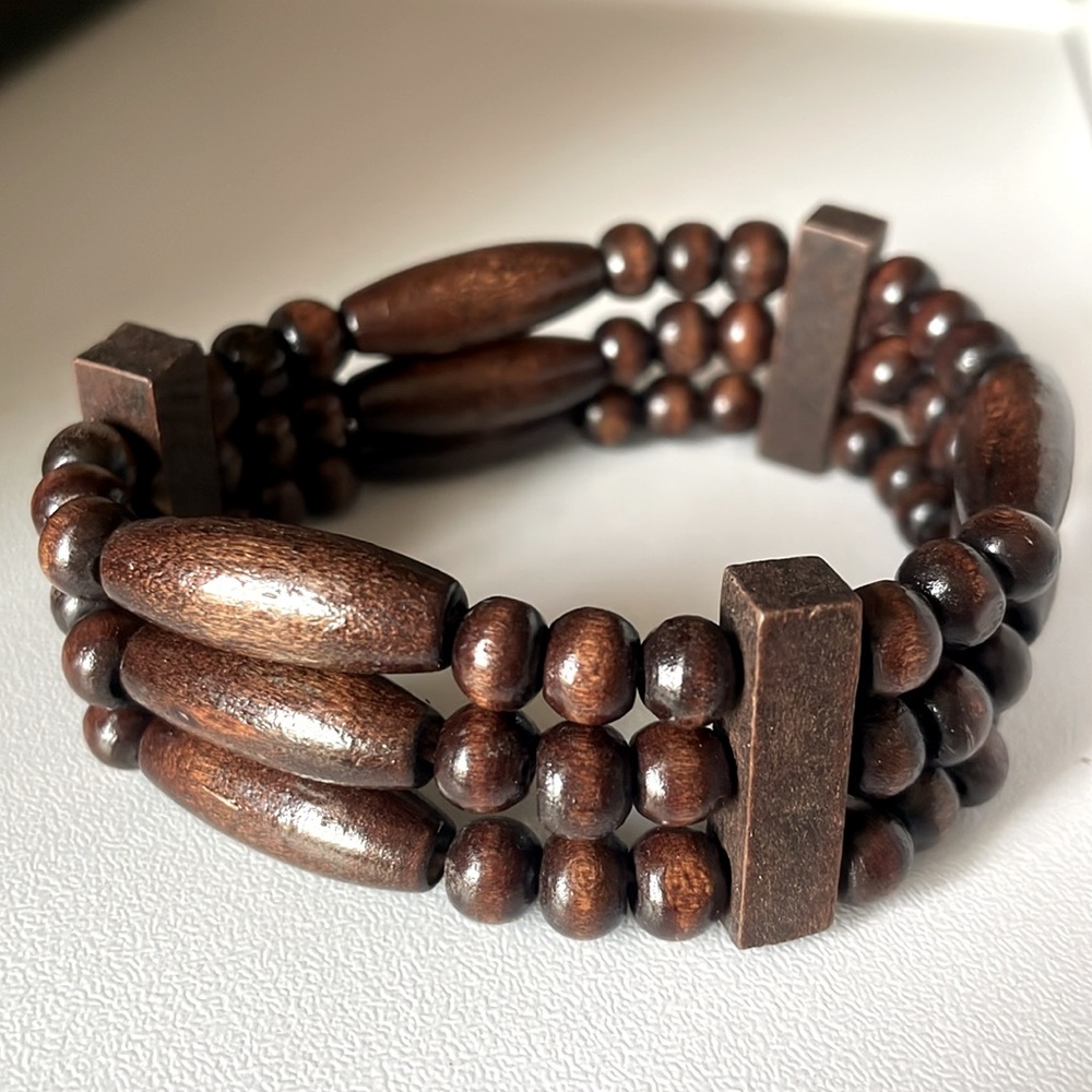 Stretchy Wooden Wracelet